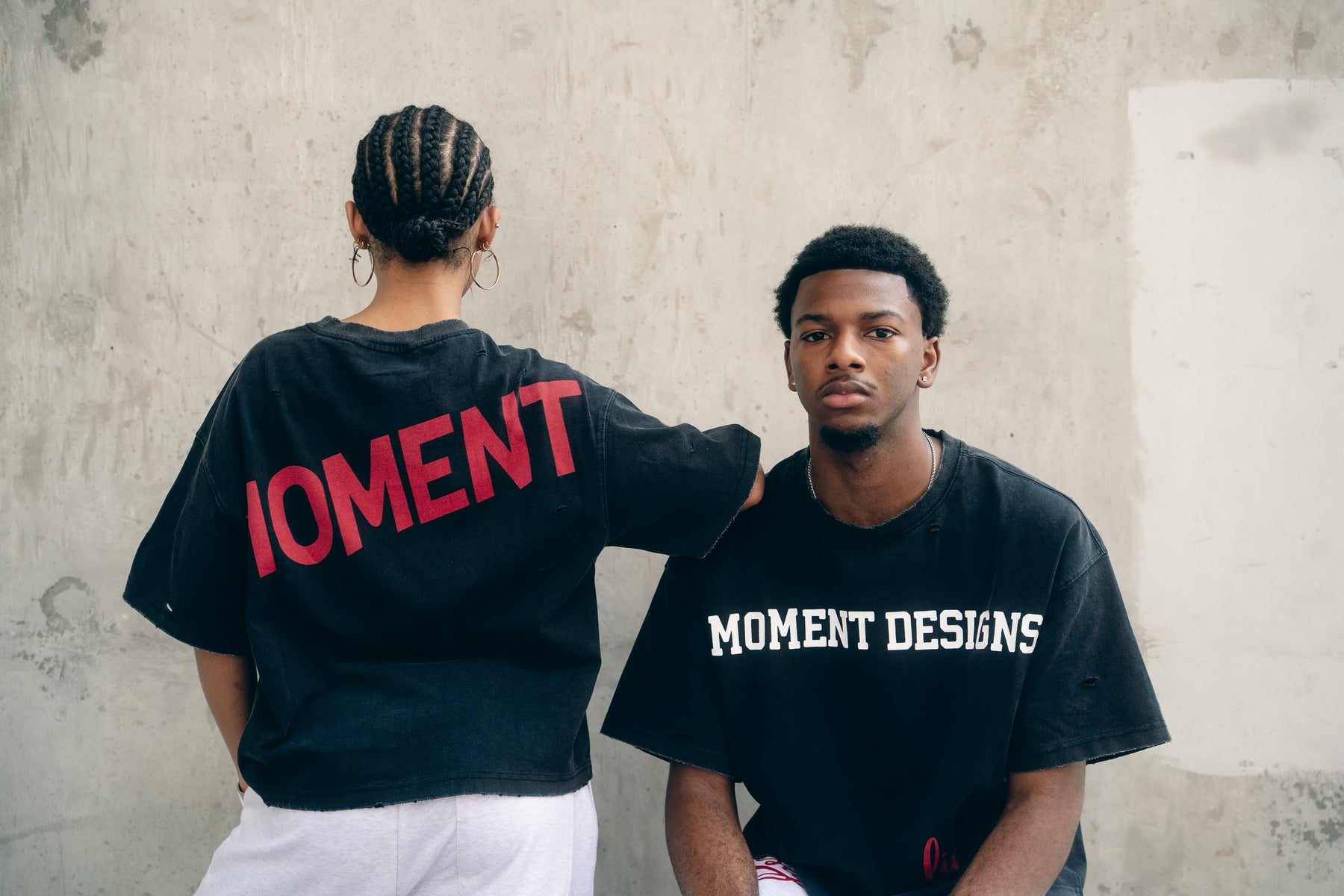 Moment Acid Washed Distressed Tee – Charcoal Black