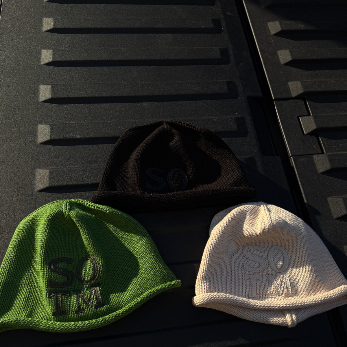 Moment Leather Patch Beanies